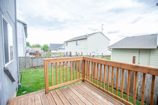 Building Photo - Fully remodeled 3 Bedroom 2.5 Bath in Gaston ***