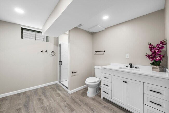 Building Photo - 3620 Cinnamon Tree Ln