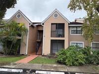 Building Photo - 15560 SW 106th Ln