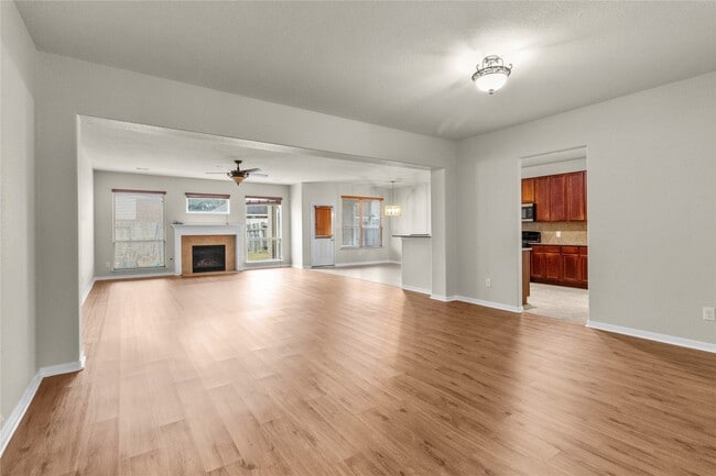 Building Photo - 3202 Dogwood Knoll Trail