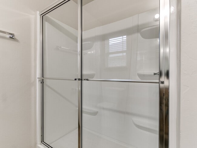 Building Photo - 3421 Pagoda Pead Dr