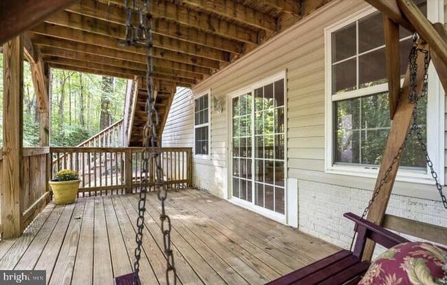 Building Photo - 206 Cedar Ridge Dr