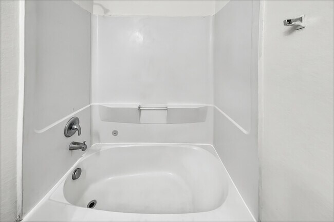 Building Photo - 7211 Alava Dr
