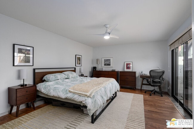 Building Photo - 4545 E 7 Lakes Dr