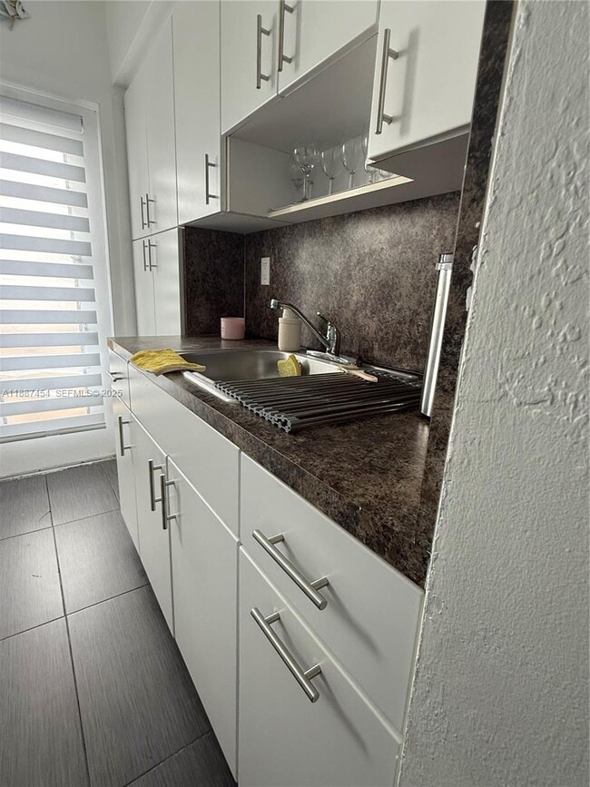 Building Photo - 1060 Pennsylvania Ave