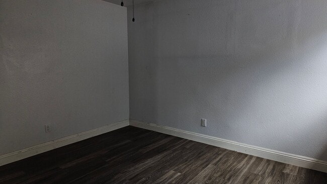 Building Photo - 4531-33 54th Street