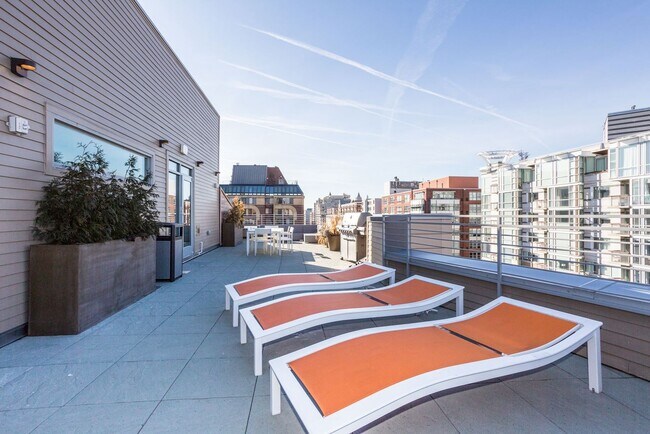 Building Photo - Stylish Logan Circle Condo with Premium Finishes & Unbeatable Location!