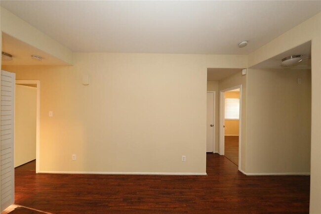 Building Photo - 14430 Hamilton Grove Ln