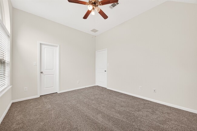 Building Photo - 17415 Sandalisle Ln