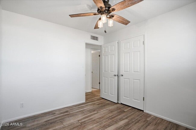 Building Photo - 1935 E El Parque Dr