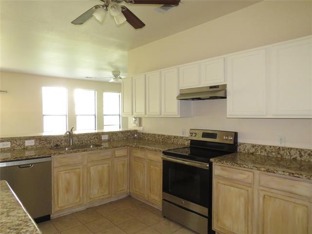 Building Photo - 2821 Hilcroft Ave