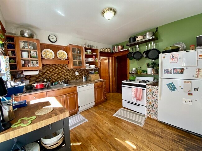 Building Photo - 12 St Peter St