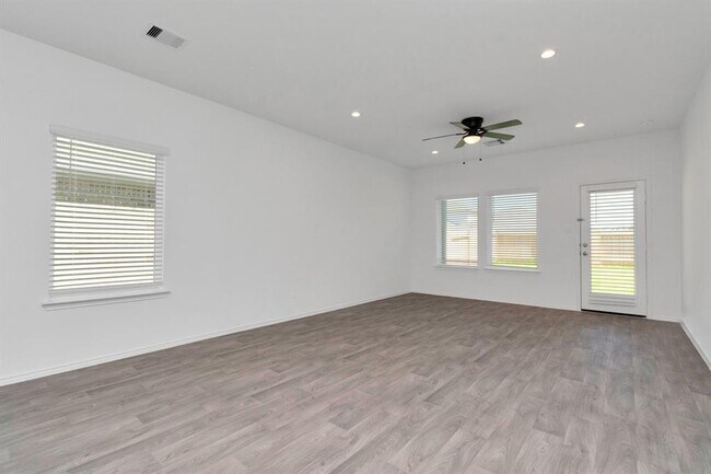 Building Photo - 5342 Tuscany Hills Ln