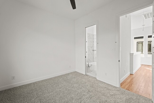 Building Photo - 9426 Campbell Rd