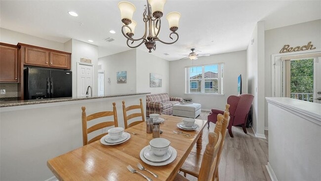 Building Photo - 7843 Moonstone Dr