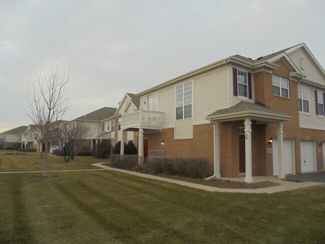 Building Photo - 4234 Savoy Ln