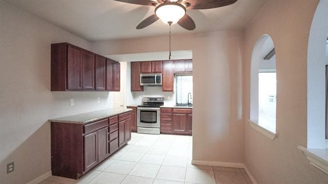 Building Photo - 4734 Cliffwood Dr