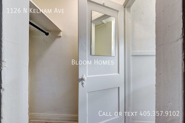 Building Photo - 1126 N Kelham Ave