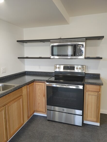 Building Photo - 10593 Joplin St