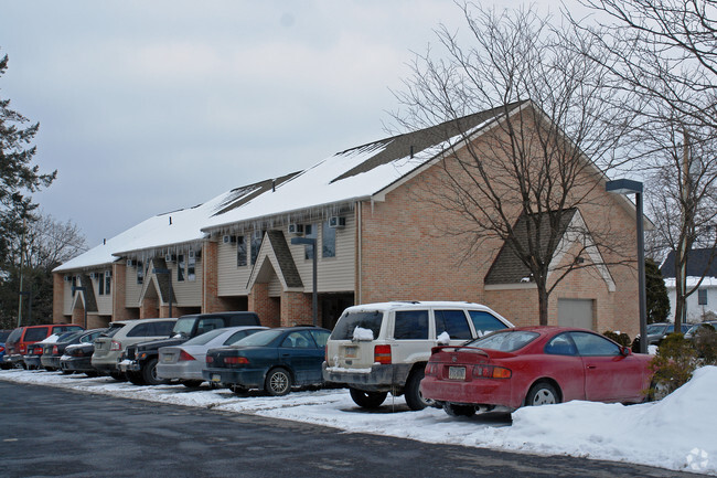 Primary Photo - 341-351 W Nittany Ave
