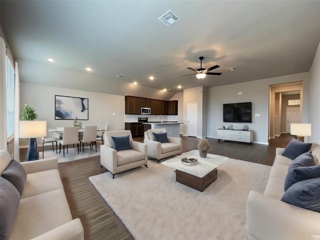 Building Photo - 7519 Broadmoor Cv