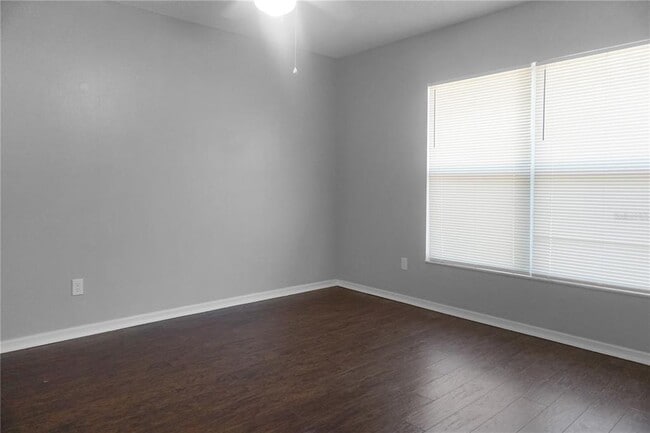 Building Photo - 10803 Siena Dr