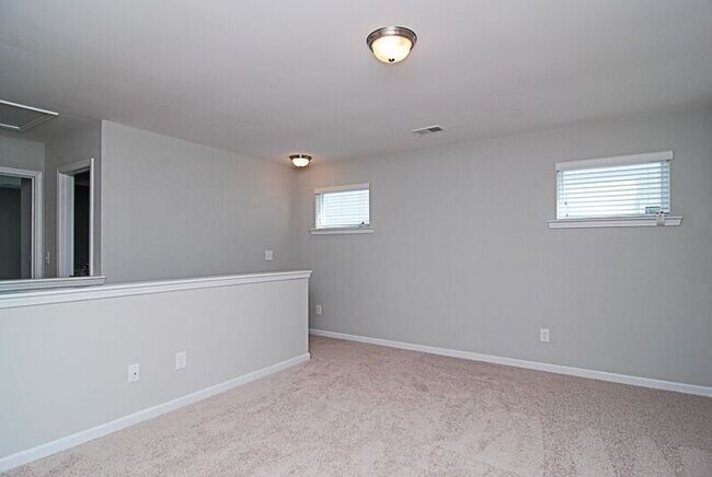 Building Photo - 421 Hosea Ct
