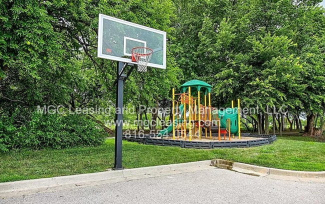 Building Photo - Elevate Your Lifestyle at Timber Trails—Ne...