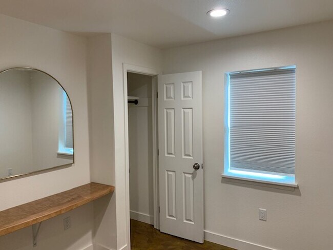 Building Photo - Brand New 2 Bedroom 1 Bath