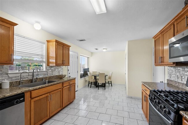 Building Photo - 13723 Anwar Dr
