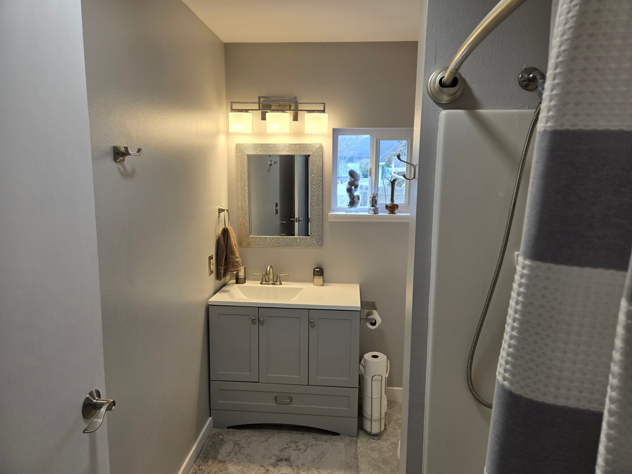 2nd Bath - 1228 S 3rd St