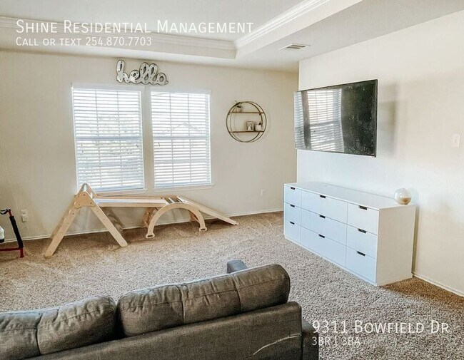 Building Photo - 9311 Bowfield Dr