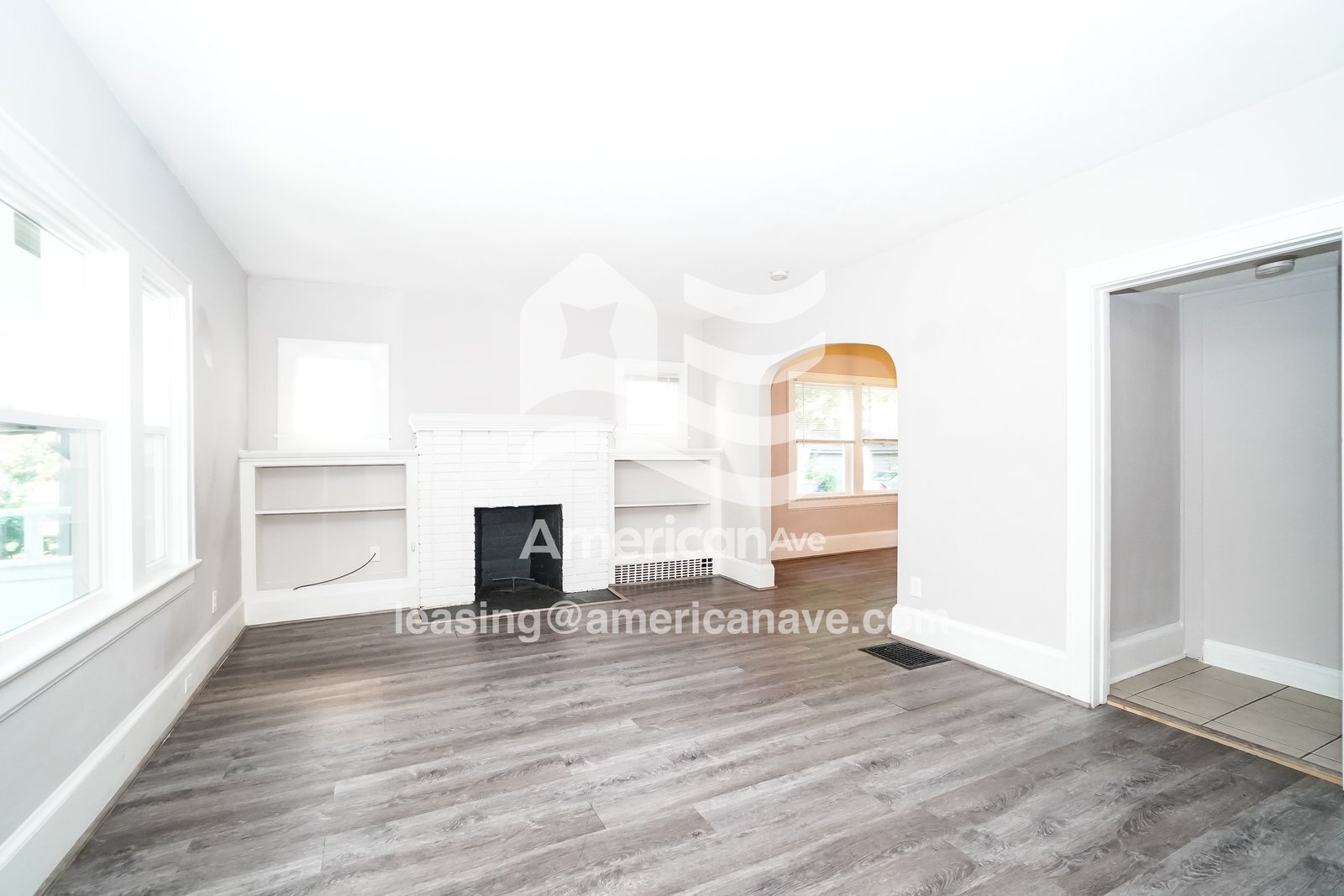 Building Photo - 985 Delia Ave