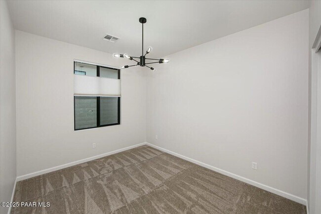 Building Photo - 5744 E Killen Loop