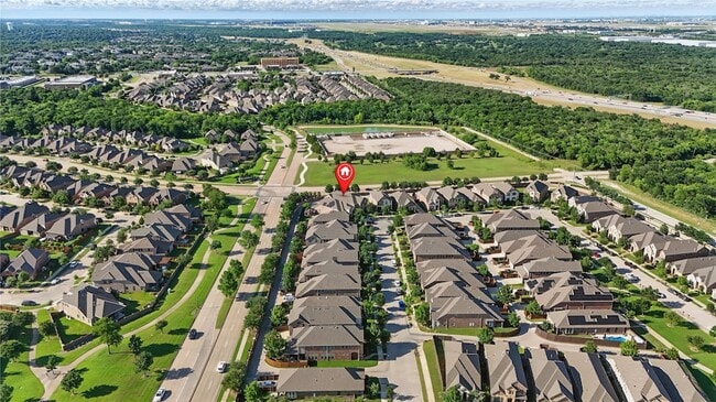 Building Photo - 1001 Vineyard Dr