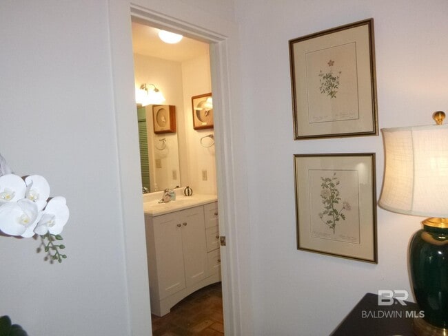 Building Photo - 19307 Scenic Hwy 98