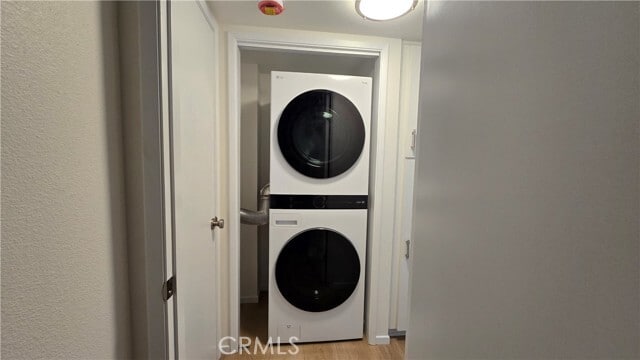 Building Photo - 26941 Rainbow Glen Dr