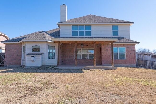 Building Photo - 2419 Elkhorn Ranch Rd
