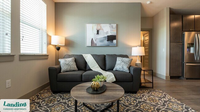 Building Photo - 6107 E Riverside Dr