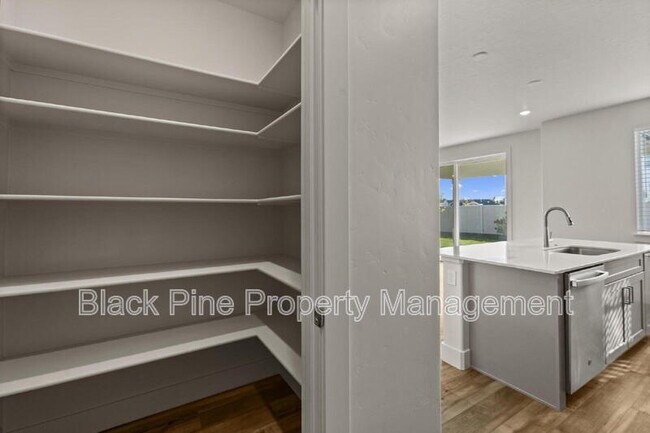 Building Photo - 11130 Aspen Hl Dr