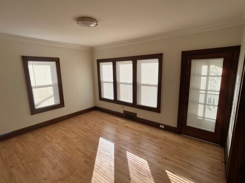 Building Photo - 3204 N Humboldt Blvd