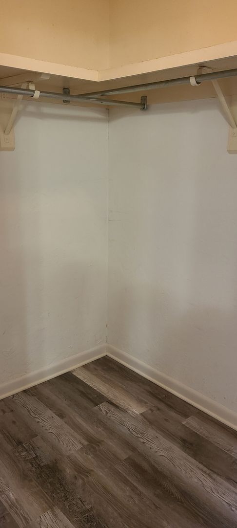 Building Photo - Remodeled 3/2 in Monterey