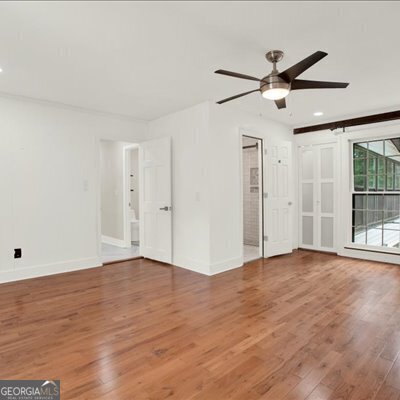 Building Photo - 3270 Brookview Dr