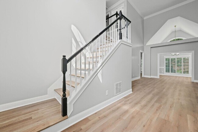 Building Photo - 2173 Foxboro Ln