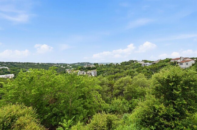Building Photo - 4805 Greystone Dr