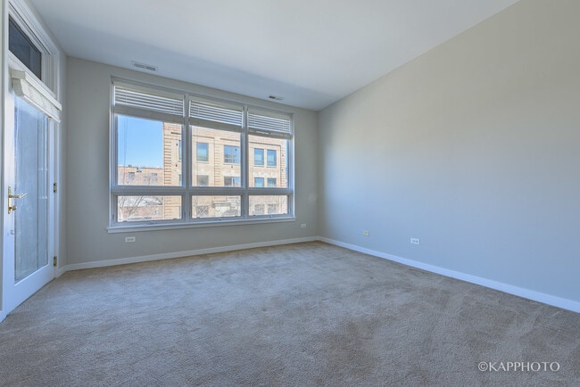Building Photo - 1141 W Washington Blvd