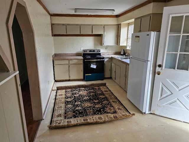 Building Photo - 13022 N State Hwy 121