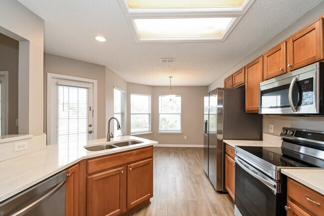 Building Photo - 1508 Austin Ln