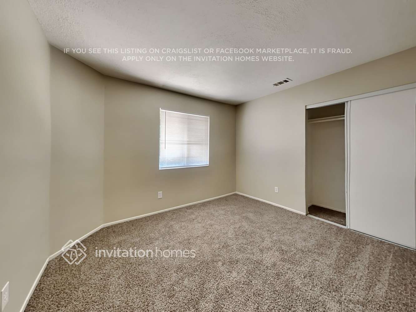 Building Photo - 4268 Cedar Dr