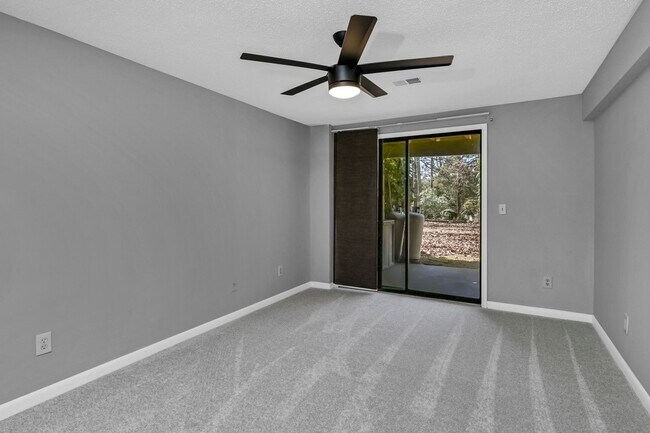 Building Photo - 103 Leeward Rd